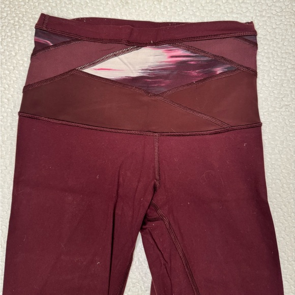 Lululemon Wunder Under Leggings - Picture 2 of 2